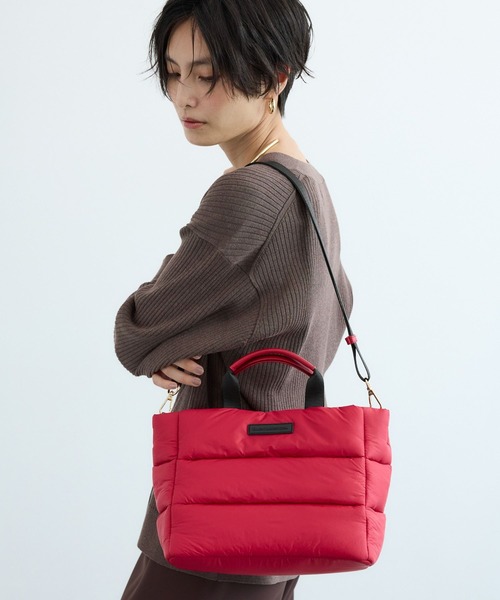 BARNYARDSTORM（バンヤードストーム）の「BARNYARDSTORM / 軽量2WAYパフトートBAG【撥水 / WEB限定カラー】（トートバッグ・レディース・ブラック/レッド/カーキ/ブラウン・FREE）」の4枚目の写真