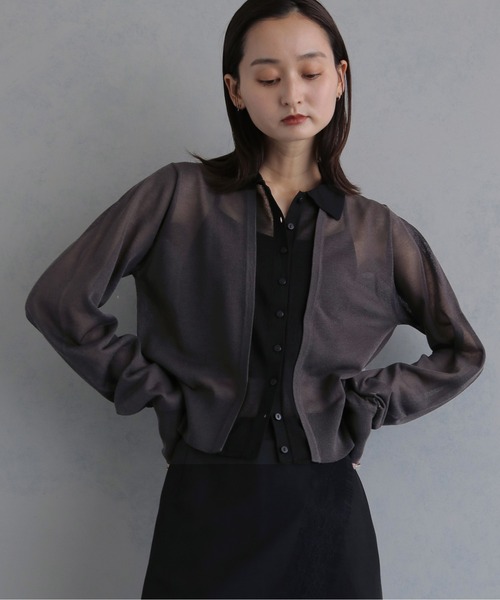 &g'aime(アンジェム)の「【&g'aime 】バイカラーシアーカーデ Bicolor Sheer Cardigan(カーディガン/ボレロ・レディース・グレイッシュベージュ/チャコールグレー/ブラック・FREE)」の3枚目の写真