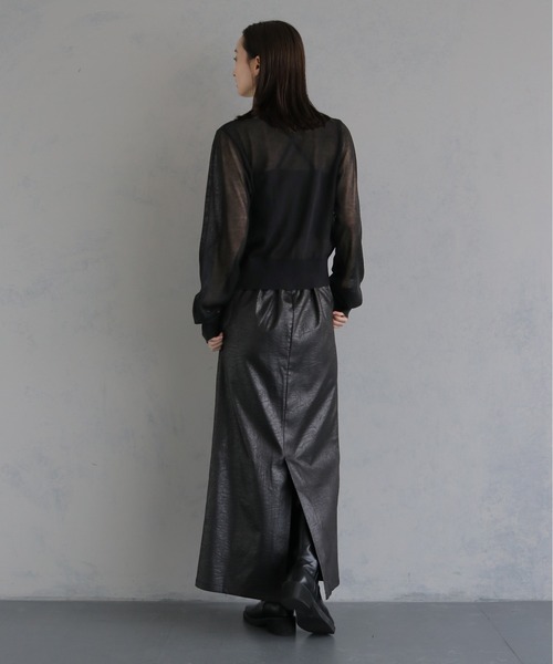 &g'aime(アンジェム)の「【&g'aime 】バイカラーシアーカーデ Bicolor Sheer Cardigan(カーディガン/ボレロ・レディース・グレイッシュベージュ/チャコールグレー/ブラック・FREE)」の11枚目の写真