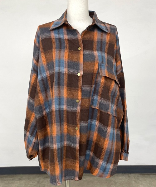 CRB(シーアールビー)の「チェックビッグシャツ(シャツ/ブラウス・レディース・ブルー/グリーン/オレンジ・F)」の17枚目の写真