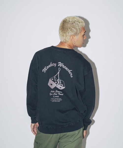 XLARGE(エクストララージ)の「MONKEY WRENCHERS CREWNECK SWEATSHIRT(スウェット・メンズ・ブラウン/ブラック/パープル・XL/S/L/M)」の20枚目の写真
