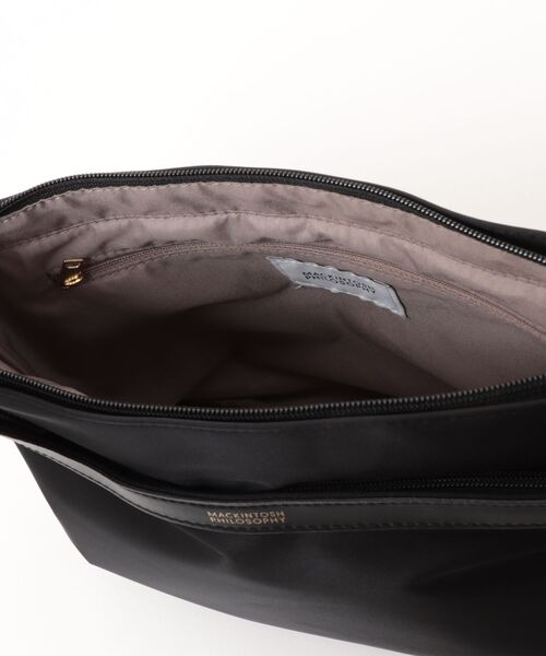 MACKINTOSH PHILOSOPHY（ﾏｯｷﾝﾄｯｼｭ ﾌｨﾛｿﾌｨｰ）の「MACKINTOSH PHILOSOPHY/マッキントッシュフィロソフィー ６W０８   20472（ショルダーバッグ・レディース・ライトブラウン/ネイビー/ブラック・FREE）」の4枚目の写真