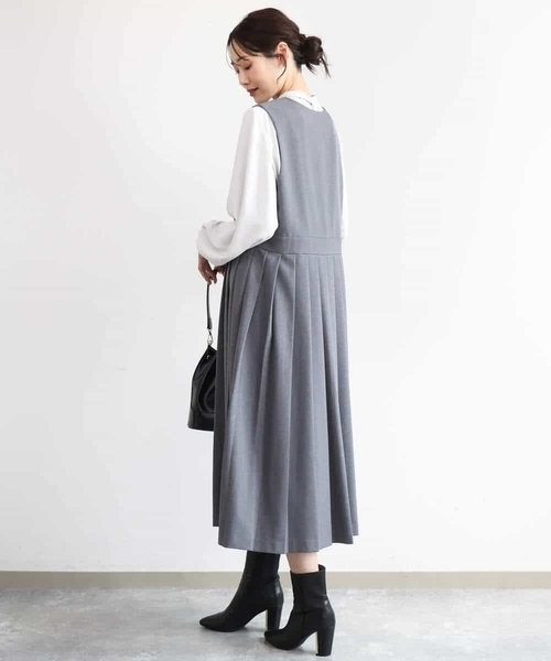 MK MICHEL KLEIN（エムケーミッシェルクラン）の「[洗える]プリーツデザインジャンパースカート（ワンピース・レディース・ダークグレー/ブラック・38）」の14枚目の写真