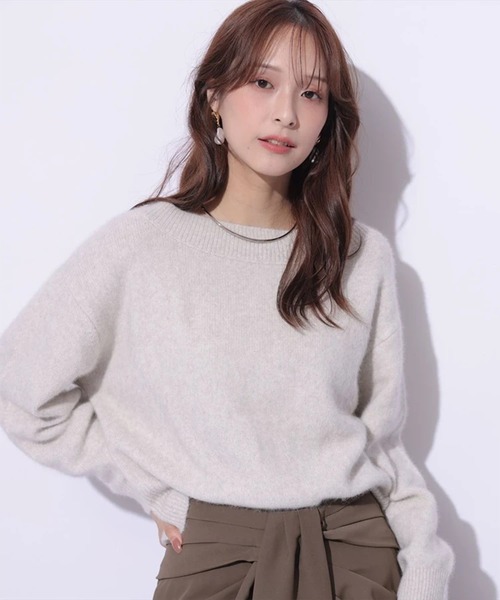 Mystrada(マイストラーダ)の「フォックスゆるニット(ニット/セーター・レディース・チャコールグレー/オフホワイト/レッド/モカ・38)」の1枚目の写真