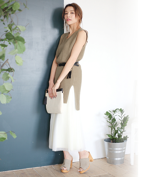 Re:EDIT（リエディ）の「[Re:EDIT/リエディ]＜2016 SS春新作＞[リエディオリジナル]ロング丈プリーツチュールスカート（スカート・レディース・ベージュ/ネイビー/ホワイト/ブラック/グレー・MEDIUM）」の4枚目の写真