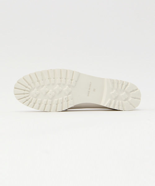 FABIO RUSCONI（ファビオルスコーニ）の「シャークソールレザーローファー（ローファー・レディース・ブラック/ホワイト・36/37/38）」の5枚目の写真