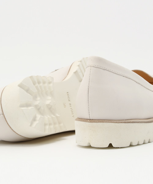 FABIO RUSCONI（ファビオルスコーニ）の「シャークソールレザーローファー（ローファー・レディース・ブラック/ホワイト・36/37/38）」の3枚目の写真