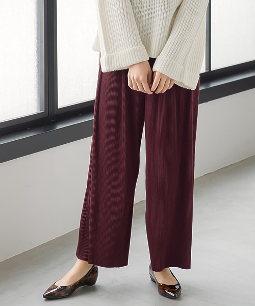 Re:EDIT（リエディ）の「[リエディ]スエード細プリーツワイドパンツ[リエディオリジナル]ボトムス/パンツ/ワイドパンツ・ガウチョパンツ（その他パンツ・レディース・ダークグリーン/マスタード/キャメル/ブラウン/ブラック/ワイン・MEDIUM/LARGE）」の6枚目の写真