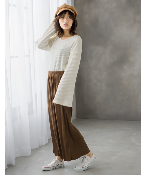 Re:EDIT（リエディ）の「[リエディ]スエード細プリーツワイドパンツ[リエディオリジナル]ボトムス/パンツ/ワイドパンツ・ガウチョパンツ（その他パンツ・レディース・ダークグリーン/マスタード/キャメル/ブラウン/ブラック/ワイン・MEDIUM/LARGE）」の17枚目の写真