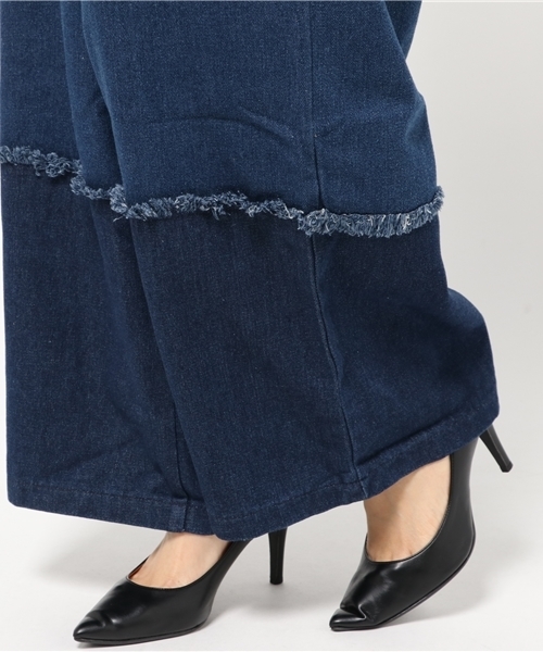 MERLOT（メルロー）の「フリンジ切替ワイドデニム2185N（デニムパンツ・レディース・ライトブルー/ブルー・FREE）」の15枚目の写真