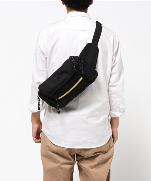 AVIREX（アヴィレックス）の「avirex/ アヴィレックス / RUDE WAIST BAG/リュード　ウエストバッグ（ボディバッグ/ウエストポーチ・メンズ・ブラック/カーキ・FREE）」の3枚目の写真