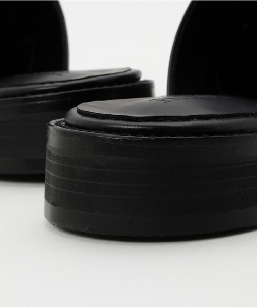 HYSTERIC GLAMOUR（ヒステリックグラマー）の「MONK STRAPスリッパ（サンダル・メンズ・ベージュ/ブラック・26cm/27cm/28cm）」の9枚目の写真