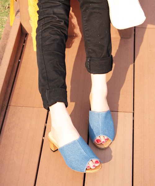 salle de bal（サルデバル）の「スエードミュールサンダル（サンダル・レディース・ベージュ/ブルー/ブラック/ピンク・L/S/M）」の18枚目の写真