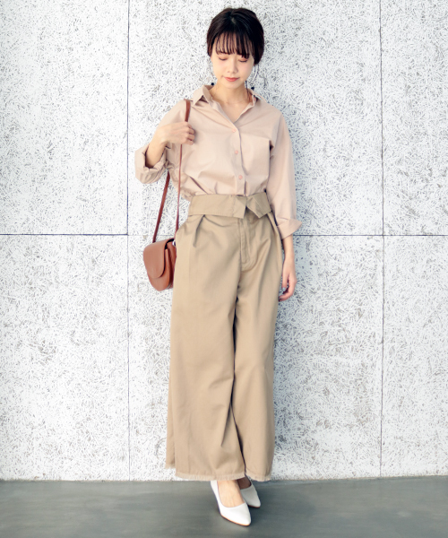 SESTO(セスト)の「柔らかストレッチフィットのポインテッドトゥ5cmヒールパンプス(パンプス・レディース・ホワイト/ブラック/ベージュ/ネイビー/グレー/グリーン/ラベンダー/ブルー/ゴールド/ピンク・22.0cm/22.5cm/23.0cm/23.5cm/24.0cm/24.5cm/25.5cm)」の22枚目の写真