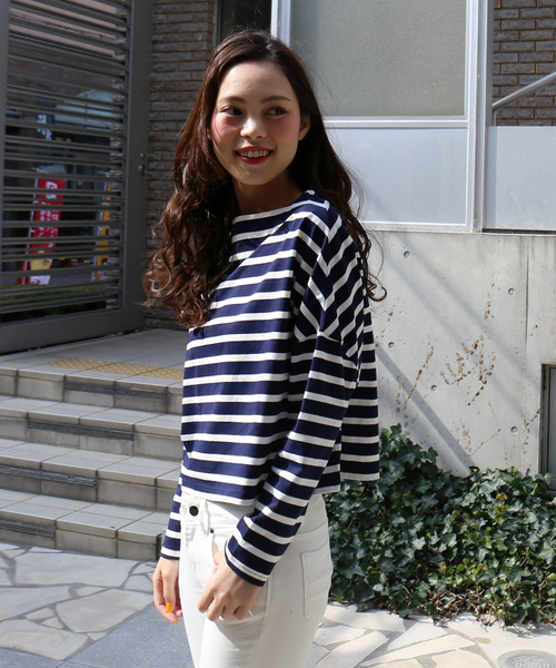 MARBLE WALTS(マーブルワルツ)の「ボーダーTシャツ(Tシャツ/カットソー・レディース・ブラック/グレー/ネイビー・FREE)」の22枚目の写真