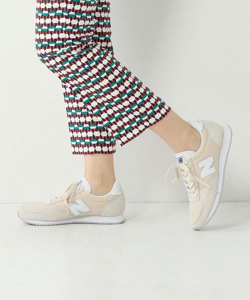 NEW BALANCE(ニューバランス)の「【WEB限定】EC:OC NB U220(スニーカー・レディース・ブラック/ベージュ/ケリー/ダークグレー・23cm/25cm/22.5cm/22cm/24.5cm/23.5cm/24cm)」の15枚目の写真