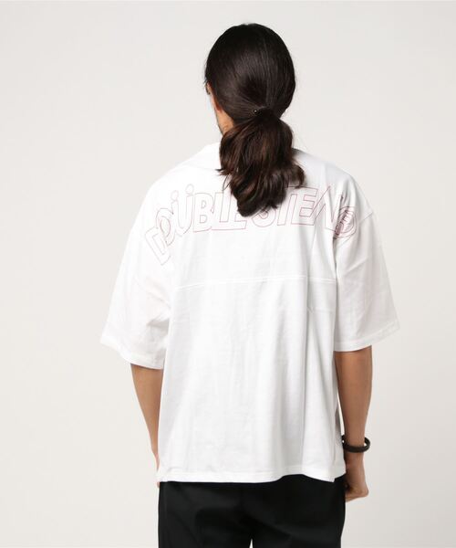 DOUBLE STEAL（ダブルスティール）の「Drop Shoulder Tシャツ　　ビッグシルエット（Tシャツ/カットソー・メンズ・ブラック/ホワイト×レッド/ホワイト×ブラック/ベージュ系その他・LARGE/MEDIUM/X-LARGE）」の6枚目の写真