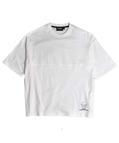 DOUBLE STEAL（ダブルスティール）の「Drop Shoulder Tシャツ　　ビッグシルエット（Tシャツ/カットソー・メンズ・ブラック/ホワイト×レッド/ホワイト×ブラック/ベージュ系その他・LARGE/MEDIUM/X-LARGE）」の19枚目の写真
