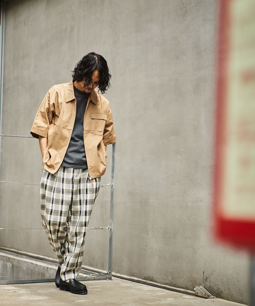 CIAOPANIC（チャオパニック）の「ZIPシャツブルゾン/ビッグシルエット（シャツ/ブラウス・メンズ・ベージュ/ブラック・MEDIUM/LARGE）」の4枚目の写真