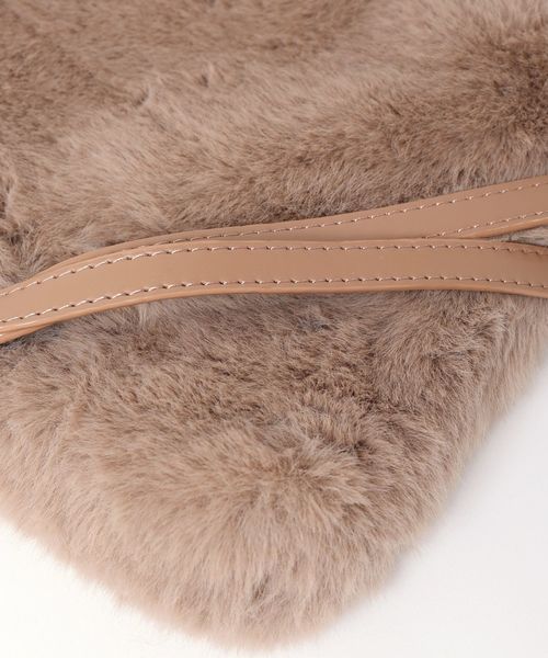 Khaju（カージュ）の「Khaju:フェイクファーリングハンドルバッグ◇（ハンドバッグ・レディース・ライトグレー/ベージュ/ワイン・ONE SIZE）」の17枚目の写真