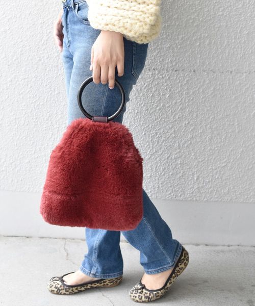 Khaju（カージュ）の「Khaju:フェイクファーリングハンドルバッグ◇（ハンドバッグ・レディース・ライトグレー/ベージュ/ワイン・ONE SIZE）」の20枚目の写真