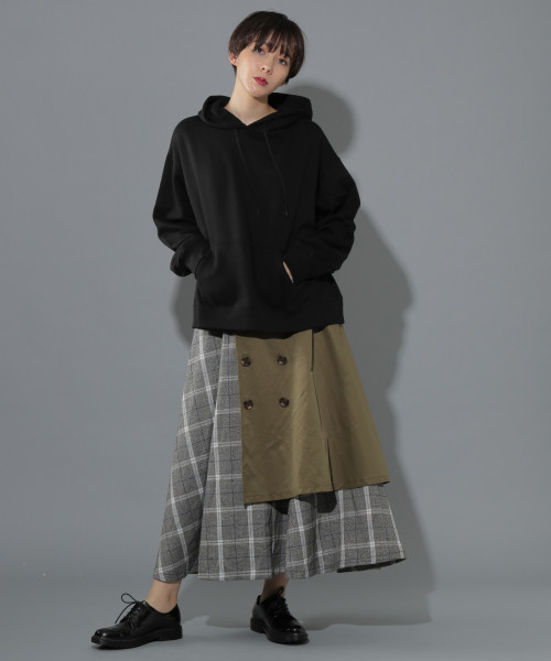 PAGEBOY（ページボーイ）の「BIGシルエットパーカー（Tシャツ/カットソー・レディース・ブラック/グレー/オフホワイト/ダークパープル・FREE）」の18枚目の写真