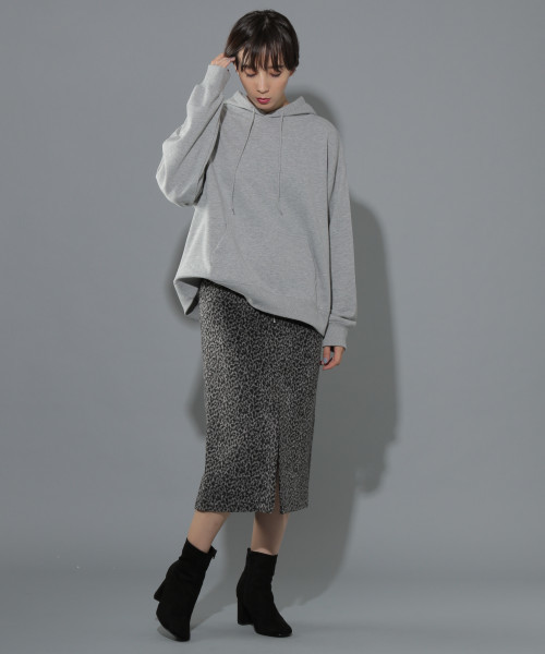 PAGEBOY（ページボーイ）の「BIGシルエットパーカー（Tシャツ/カットソー・レディース・ブラック/グレー/オフホワイト/ダークパープル・FREE）」の14枚目の写真