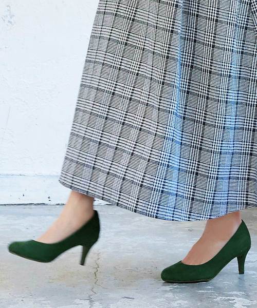 KOBE LETTUCE（コウベレタス）の「ラウンドトゥ6ｃｍヒールパンプス＊レディース/シューズ/細ヒール[I1700]神戸レタス（パンプス・レディース・ブラック/ベージュ/ピンク/グリーン/ブラック系その他/イエロー系その他/グレイッシュベージュ/レンガ・LL/S/M/L）」の6枚目の写真