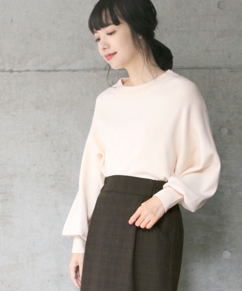 LOWRYS FARM(ローリーズファーム)の「12Gモチモチプルオーバー 809532(ニット/セーター・レディース・ブラック/ベージュ/ブラウン/グレー/レッド/グリーン/ベージュ系その他・MEDIUM/LARGE)」の5枚目の写真