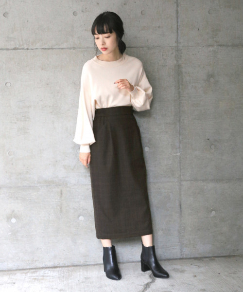 LOWRYS FARM(ローリーズファーム)の「12Gモチモチプルオーバー 809532(ニット/セーター・レディース・ブラック/ベージュ/ブラウン/グレー/レッド/グリーン/ベージュ系その他・MEDIUM/LARGE)」の21枚目の写真