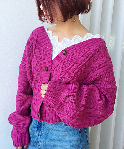 apres jour（アプレジュール）の「ケーブルニットVカーディガン【ZOZOTOWN限定アイテム】（カーディガン/ボレロ・レディース・オフホワイト/ピンク/キャメル/ベージュ・フリー）」の12枚目の写真