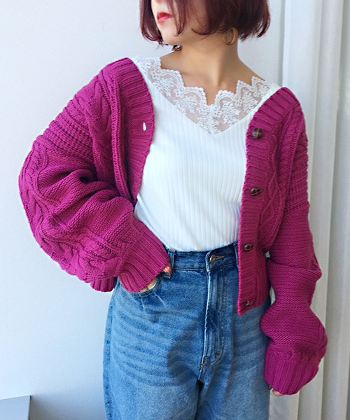 apres jour（アプレジュール）の「ケーブルニットVカーディガン【ZOZOTOWN限定アイテム】（カーディガン/ボレロ・レディース・オフホワイト/ピンク/キャメル/ベージュ・フリー）」の14枚目の写真