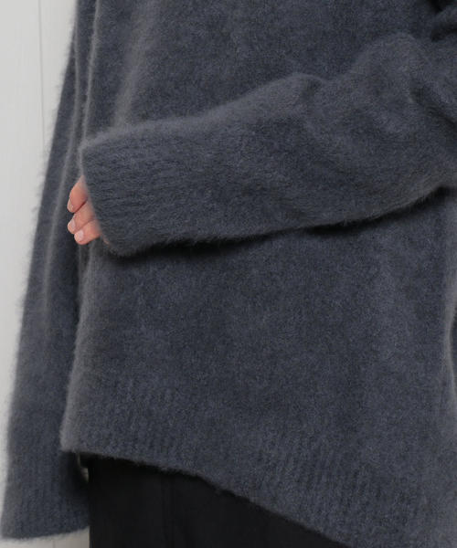 ATON（エイトン）の「＜ATON＞CASHMERE KNIT PULLOVER/ニット（ニット/セーター・レディース・ダークグレー/ケリー/ブラック/ピンク・04）」の9枚目の写真