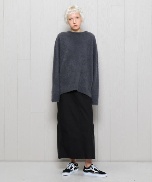 ATON（エイトン）の「＜ATON＞CASHMERE KNIT PULLOVER/ニット（ニット/セーター・レディース・ダークグレー/ケリー/ブラック/ピンク・04）」の11枚目の写真