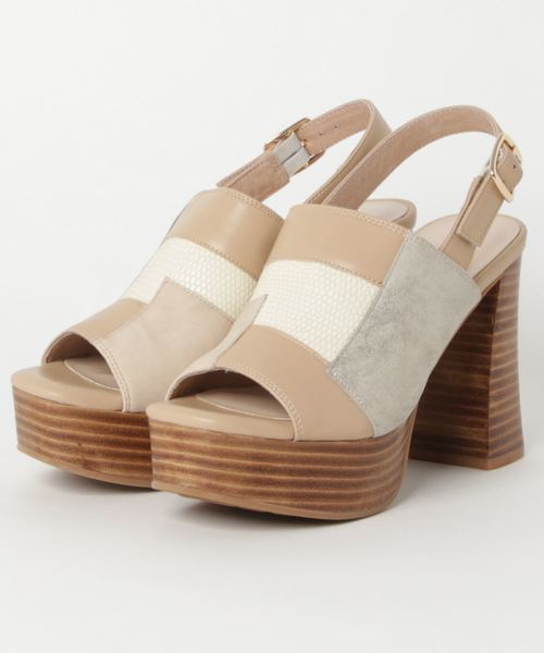 あしながおじさん（アシナガオジサン）の「〈あしながおじさん〉　厚底カバードサンダル（サンダル・レディース・ベージュ/サーモンピンク/ブラック/ホワイト・23.5cm/23.0cm/24.0cm/24.5cm/22.5cm）」の6枚目の写真