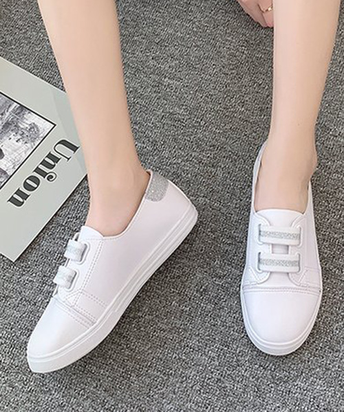 STYLEBLOCK（スタイルブロック）の「ゴムベルトローカットスニーカー（スニーカー・レディース・シルバー/ゴールド・38/39/35/36/37）」の2枚目の写真