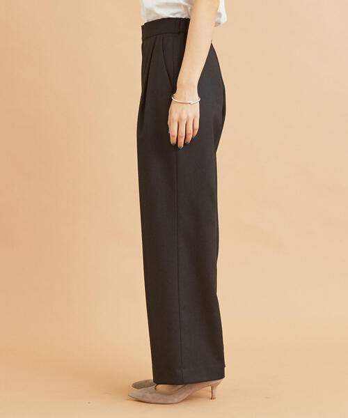 BEAUTY&YOUTH UNITED ARROWS(ビューティーアンドユースユナイテッドアローズ)の「BY∴ サキソニータックワイドパンツ◆(その他パンツ・レディース・ベージュ/ライム/ブラック・MEDIUM/SMALL/LARGE)」の4枚目の写真