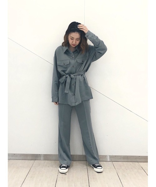 CONVERSE TOKYO（コンバーストウキョウ）の「スウェードタッチセミフレアパンツ（その他パンツ・レディース・ブラウン/グリーン・SMALL/MEDIUM）」の4枚目の写真