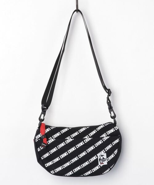 CHUMS(チャムス)の「【CHUMS】Mini Banana Shoulder Sweat Nylon(ショルダーバッグ・メンズ・ブラック/ネイビー/イエロー/ヘザーグレー/カモフラージュ/桜/ブラック系その他/ネイビー系/グリーン・FREE)」の3枚目の写真