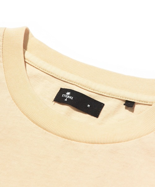 THRILLS（スリルズ）の「THRILLS × JACK & MARIE CLASSIC LOGO TEE (スリルズ クラシックロゴ Tシャツ)（Tシャツ/カットソー・メンズ・チャコールグレー/アイボリー・S/M/L/XS）」の7枚目の写真