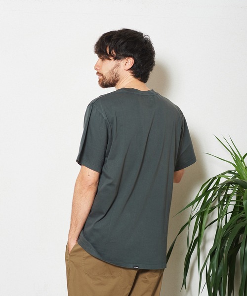 THRILLS（スリルズ）の「THRILLS × JACK & MARIE CLASSIC LOGO TEE (スリルズ クラシックロゴ Tシャツ)（Tシャツ/カットソー・メンズ・チャコールグレー/アイボリー・S/M/L/XS）」の17枚目の写真