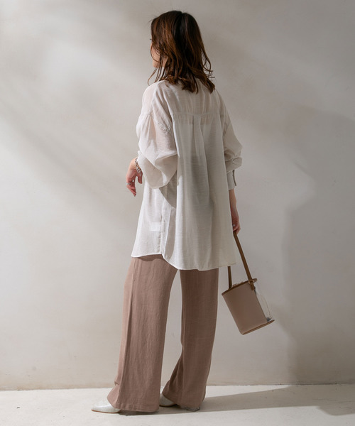 rectangle（レクタングル）の「バンドカラーシアーシャツ（シャツ/ブラウス・レディース・オフホワイト/サンドベージュ/ベージュ/グリーン/ブラック・FREE）」の8枚目の写真