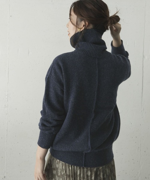 ニット セーター バックシームタートルニット レディース URBAN RESEARCH ROSSO（アーバンリサーチロッソ）の「バック