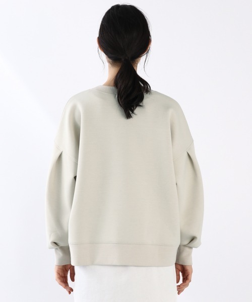 LOWRYS FARM(ローリーズファーム)の「ダンボールクループルオーバーLS 919945(スウェット・レディース・ホワイト/ブラック/ブラウン/ブルー・FREE)」の11枚目の写真