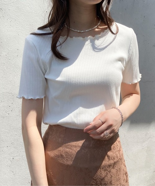 EPIMI E'PIMMY（エピミエピミー）の「メローフリルカットソープルオーバー（Tシャツ/カットソー・レディース・グレー系その他/ブルー/オフホワイト/ブラック/ピンク・MEDIUM）」の2枚目の写真