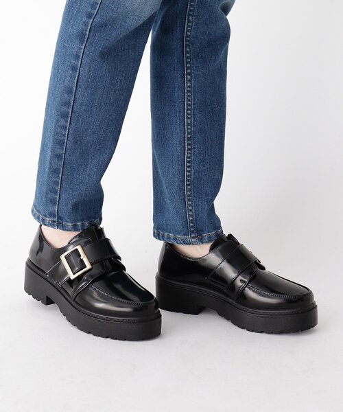 cs T&P(シーエスティーアンドピー)の「バックル付きマニッシュ(パンプス・レディース・ブラック/ブラック系1/ダークブラウン/ブラック系8・M/S/LL/L)」の10枚目の写真