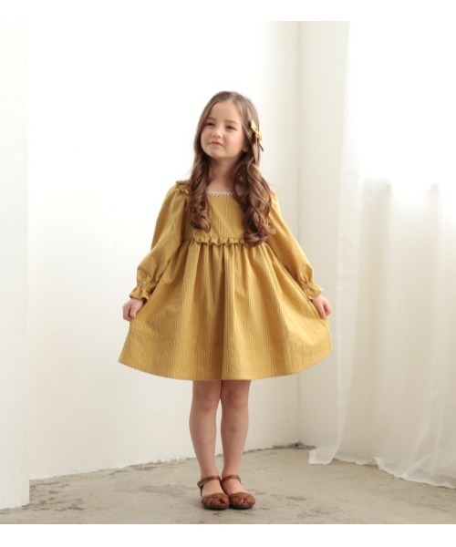 StompStamp（ストンプスタンプ）の「Coquette コケット　C231002 ｽｸｴｱﾚｰｽﾈｯｸOP（ワンピース・キッズ・クリーム・100cm/90cm/120cm/110cm）」の2枚目の写真