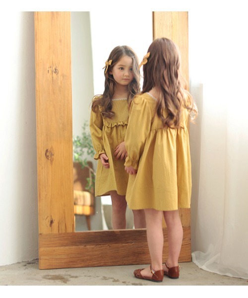 StompStamp（ストンプスタンプ）の「Coquette コケット　C231002 ｽｸｴｱﾚｰｽﾈｯｸOP（ワンピース・キッズ・クリーム・100cm/90cm/120cm/110cm）」の4枚目の写真