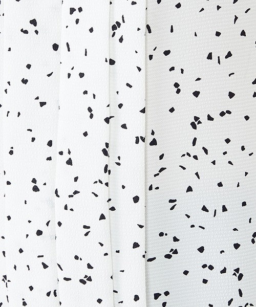 COMME CA ISM（コムサイズム）の「ドット柄　半袖ブラウス（シャツ/ブラウス・レディース・ホワイト/ベージュ・SMALL/MEDIUM/LARGE）」の5枚目の写真