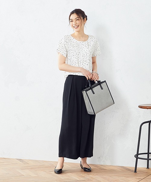 COMME CA ISM（コムサイズム）の「ドット柄　半袖ブラウス（シャツ/ブラウス・レディース・ホワイト/ベージュ・SMALL/MEDIUM/LARGE）」の7枚目の写真